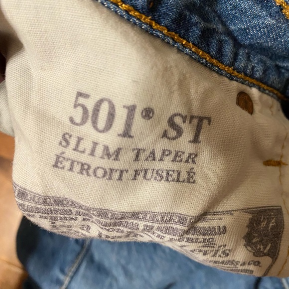 Vintage Levi’s 501 Jeans - Picture 4 of 4